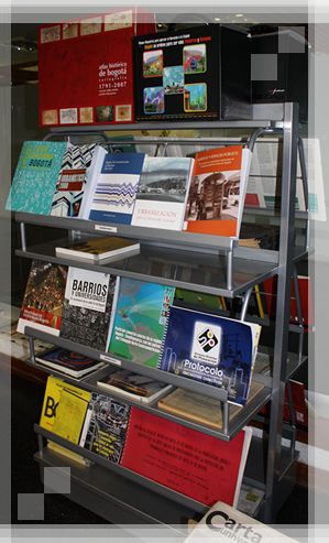 Foto Exhibidor_Libros